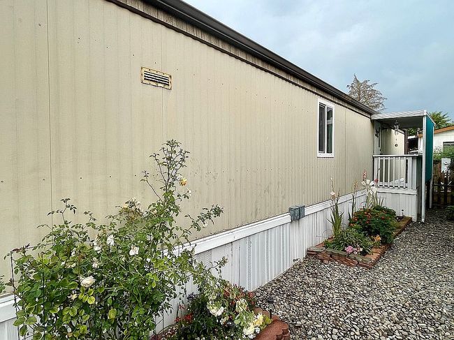 Additional photo 3 of property located at 432 Ashwood Dr Space 432