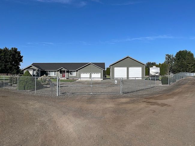 Photo of 7707 Emma Ln, Yakima, WA