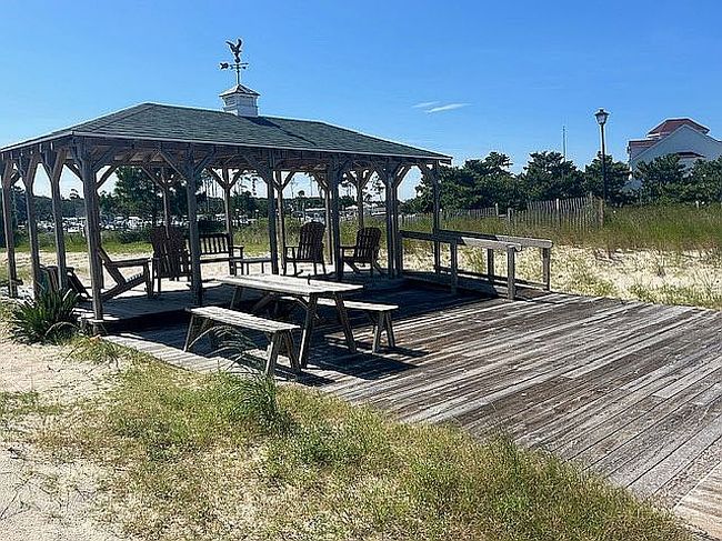 Photo of 104 Fort Hugar Ct, Manteo, NC