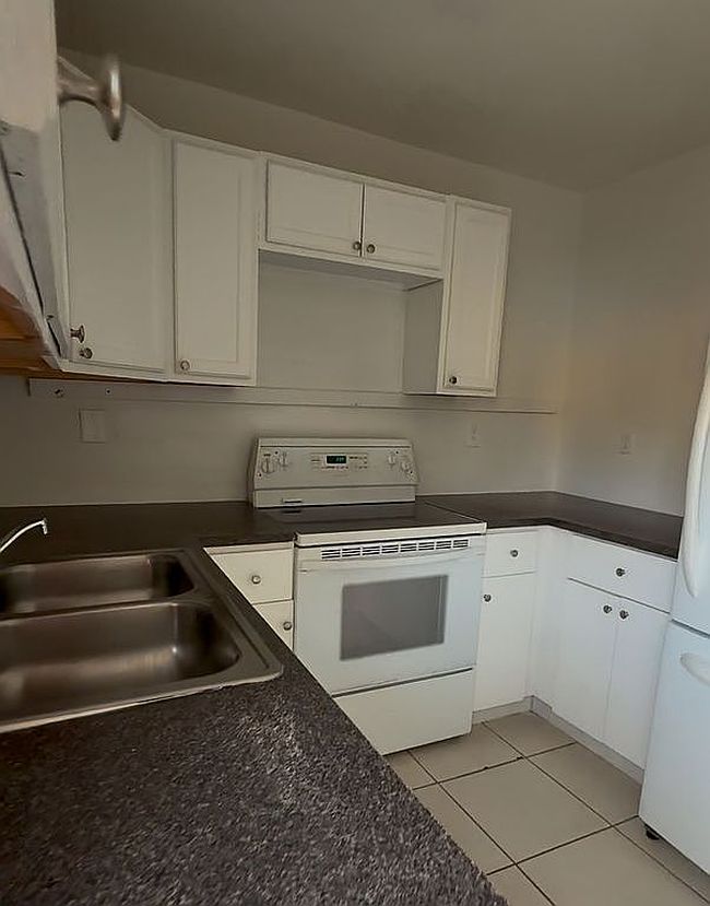 Photo of 1633 Sunrise Blvd #1633, Homestead, FL