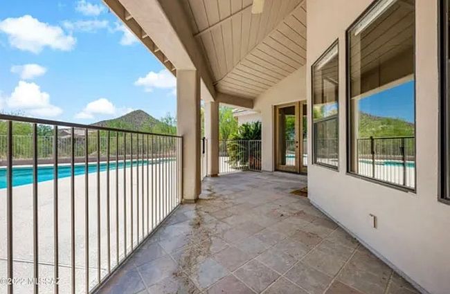 Photo of 887 S Deer Meadow Loop, Tucson, AZ