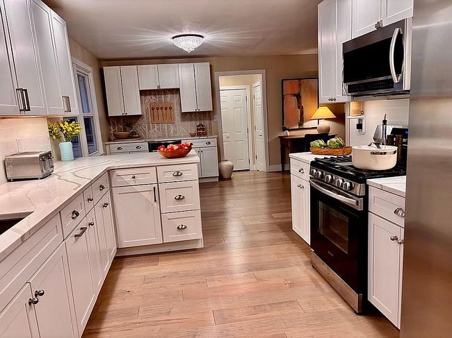 Additional photo 3 of property located at 2644 Manor Hill Dr