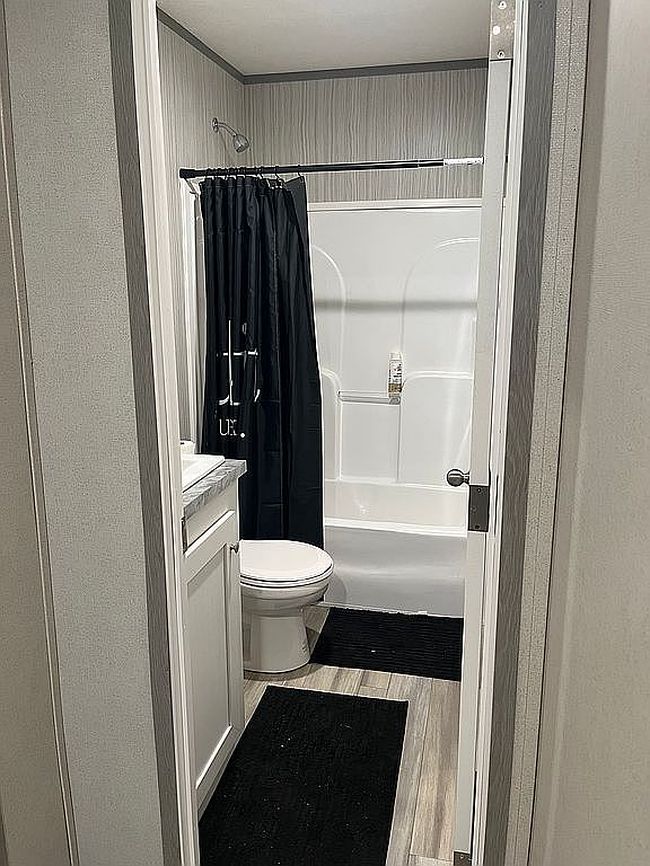 Image of 6220 Harbour Town Dr