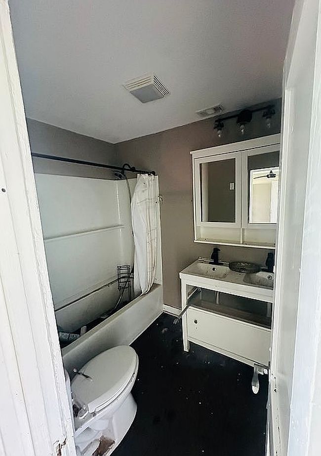 Photo of 2425 Myrtle Ave, Punta Gorda, FL