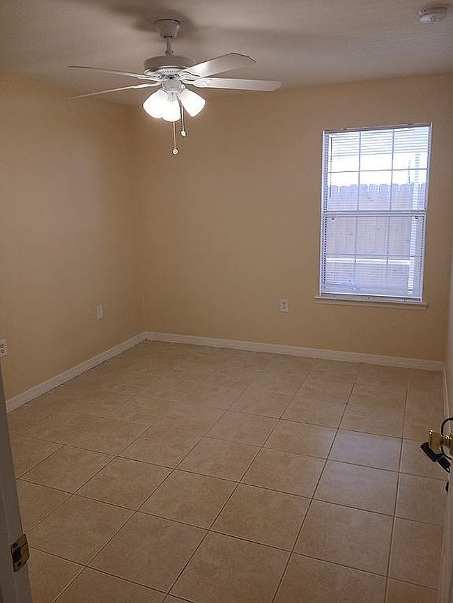 Photo of 4221 Maine St, Elkton, FL