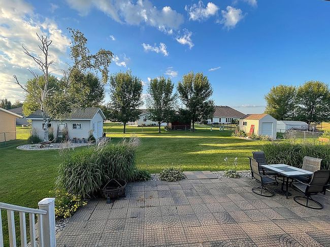 Additional photo 1 of property located at 706 3rd Ave Ne