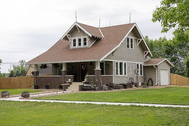 215 S 3rd St, Dwight, NE