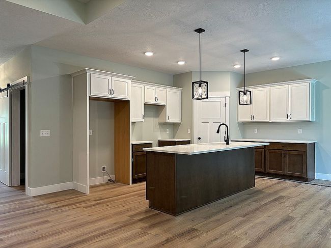 Photo of 1481 Lantern Ln, Troy, OH