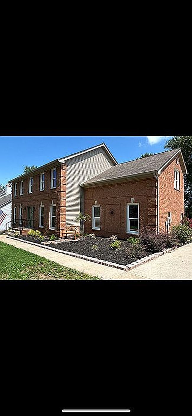 Additional photo 1 of property located at 5128 Brittany Dr