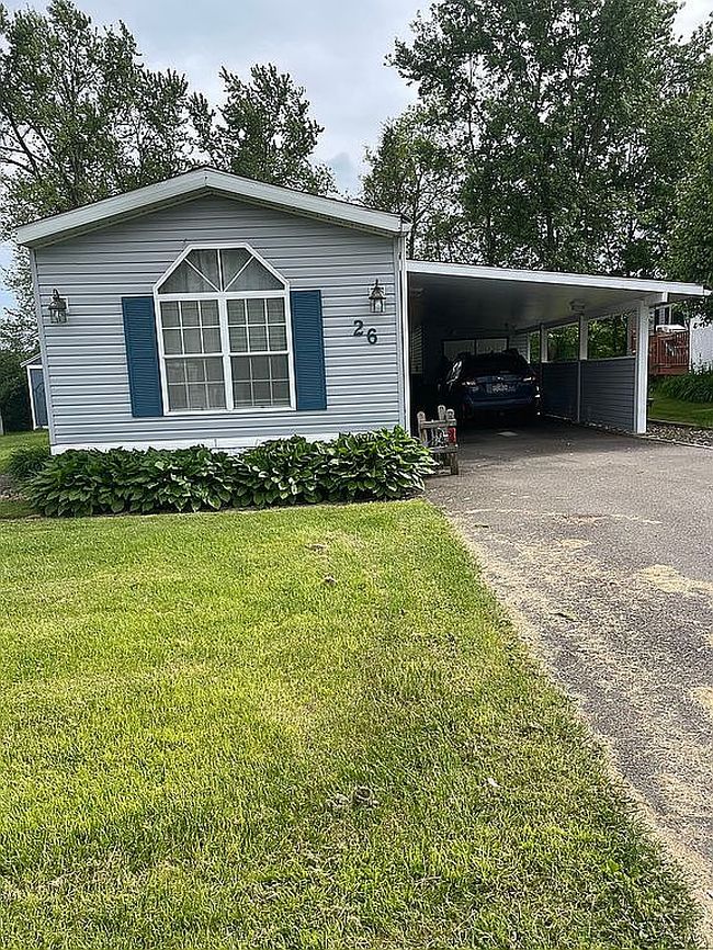Photo of 26 Larraine Dr, Pittsburgh, PA