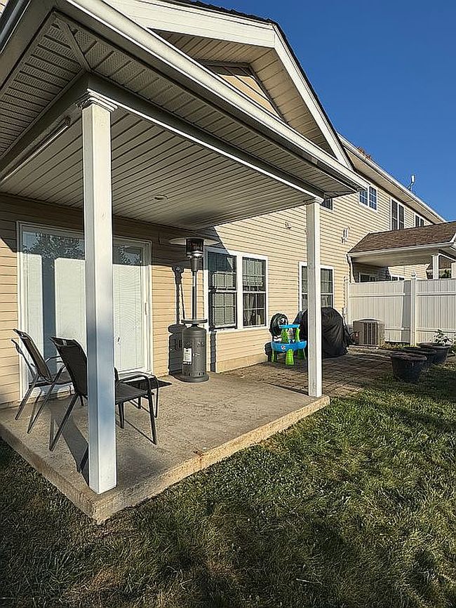 Photo of 192 Shadow Wood Cir, Archbald, PA