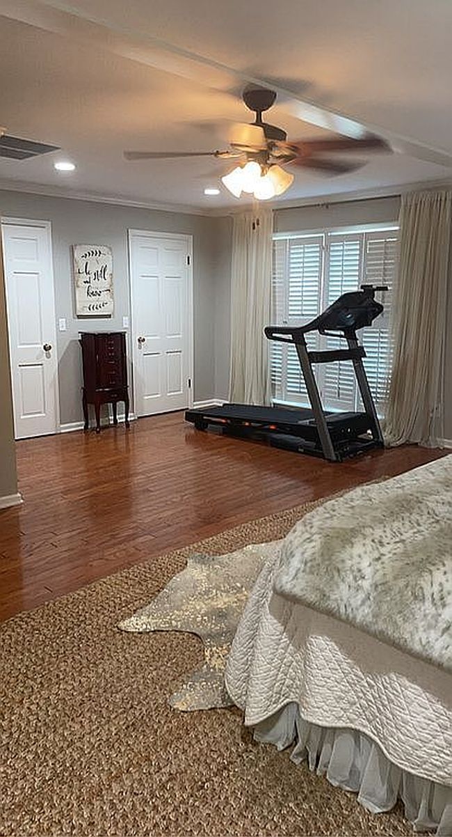 Image of 1212 Polk St