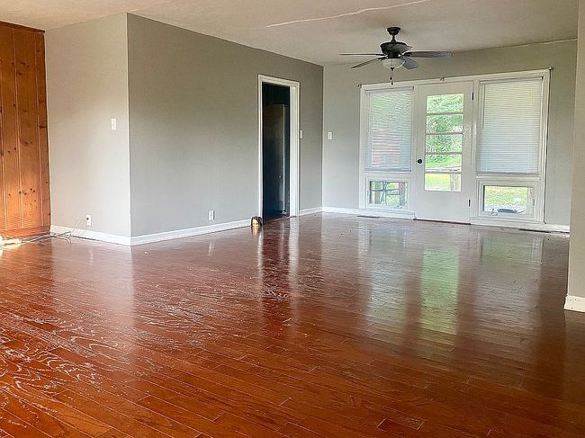 Additional photo 3 of property located at 2198 Ilsley Rd