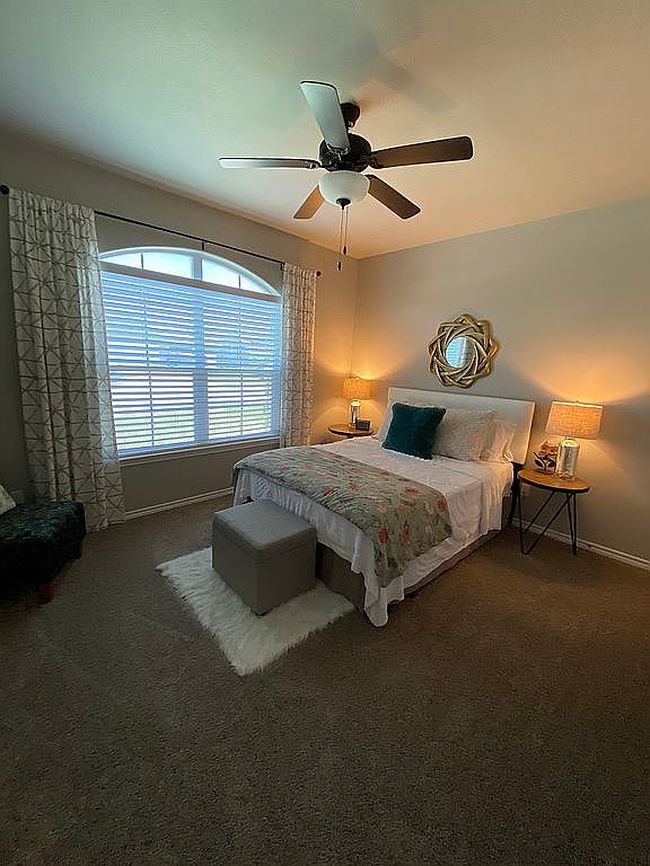 Image of 415 Gulfton Dr