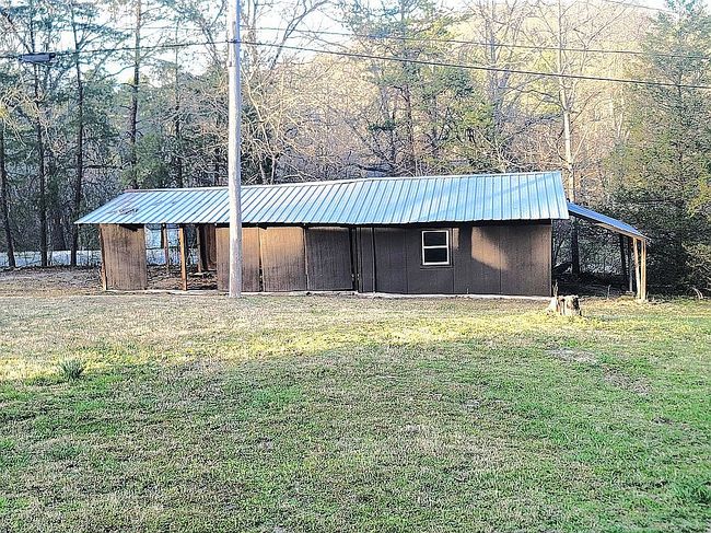 Image of 6390 West Rd