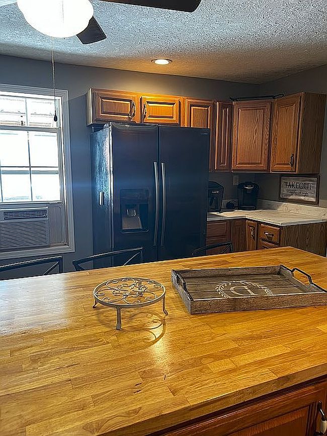 Photo of 309 Tennessee Dr, Springville, TN