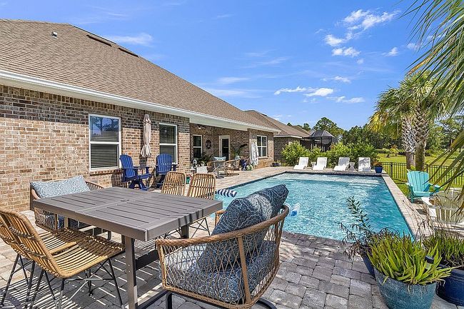 Additional photo 2 of property located at 812 Wedgewood Dr