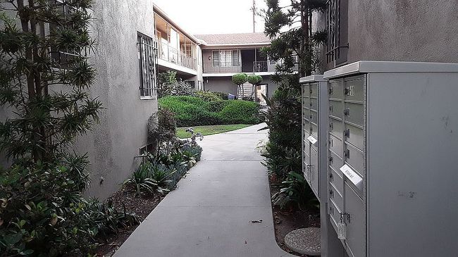 Additional photo 2 of property located at 1575 E Appleton St Apt 14