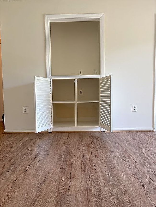Image of 7763 New Providence Dr Apt 54