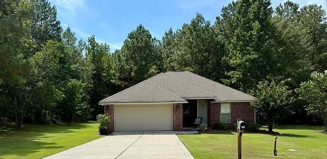 Photo of 135 Hemingway Dr
