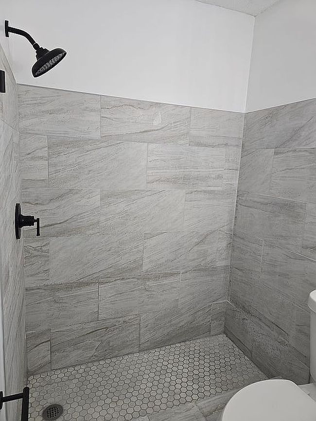 Photo of 101 Oxford Pl Apt 10, High Pt, NC