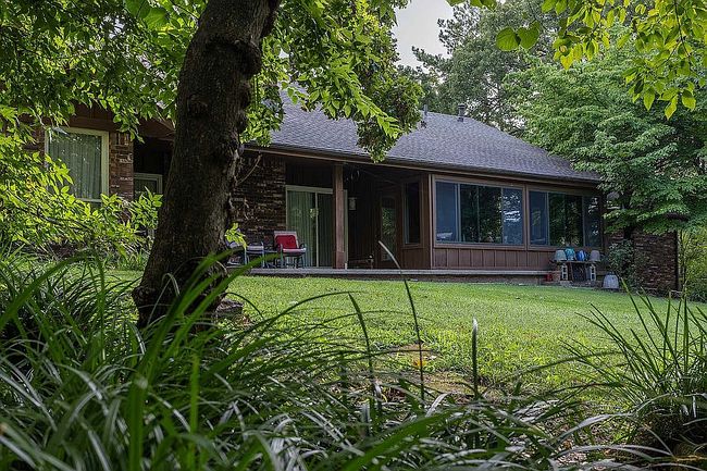 Image of 3305 E Harris Rd