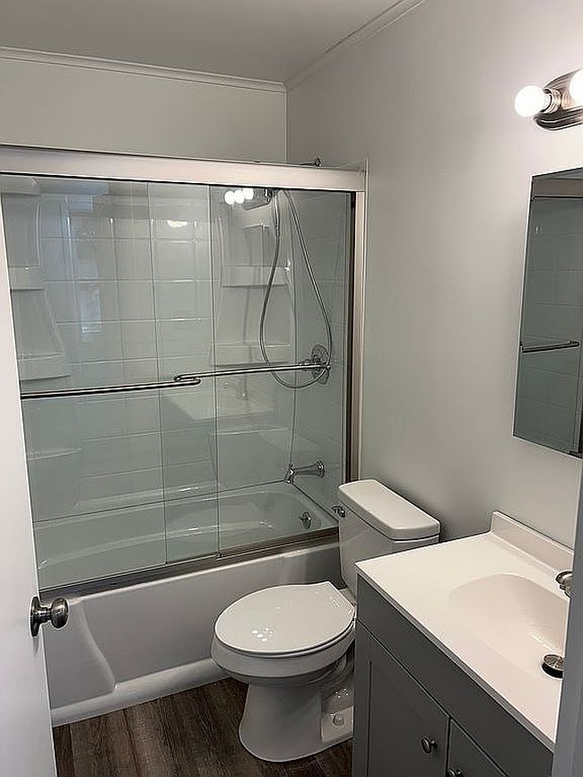 Additional photo 2 of property located at 313 East Ave