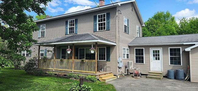 Preview of property located at 6 Hurds Corner Rd