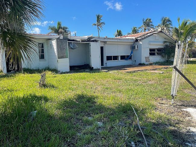 Photo of 139 Ibis St, Fort Myers Beach, FL