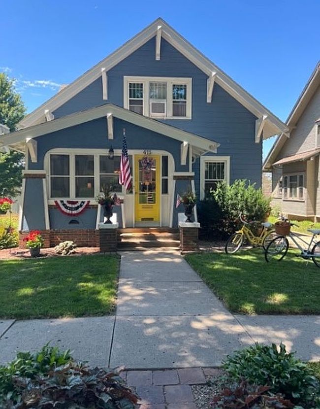 Photo of 415 1st Ave, Audubon, IA