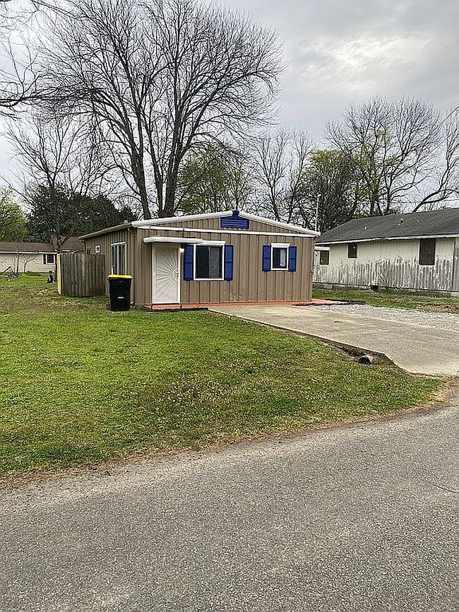 Photo of 513 Sw 3rd St #1, England, AR
