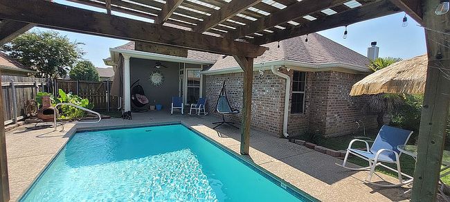 Photo of 322 Camden Hl