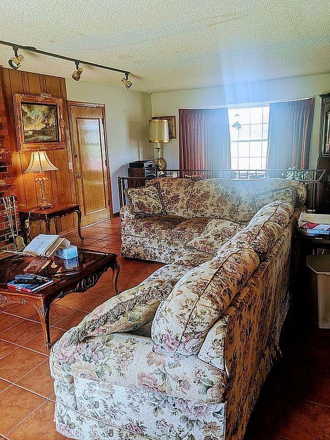 Additional photo 2 of property located at 29805 Se 29th St