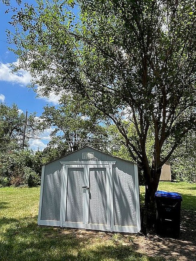 Photo of 2601 Sw Murrow Ct, Topeka, KS