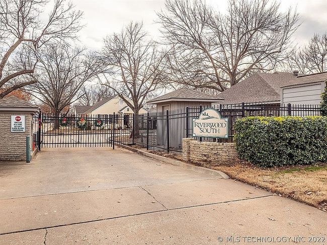 Photo of 5616 S Madison Pl E Unit 5616, Tulsa, OK
