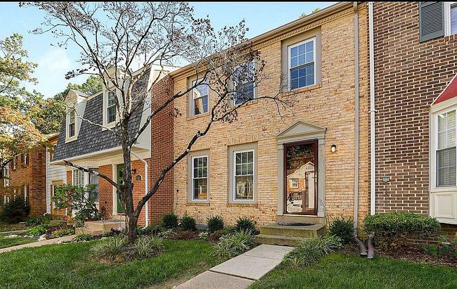 Photo of 7931 Birchtree Ct, Springfield, VA