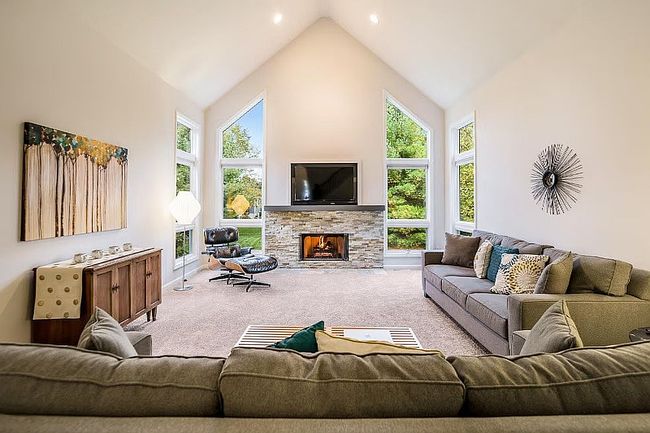 Photo of 385 Town Road Trl, Holland, MI