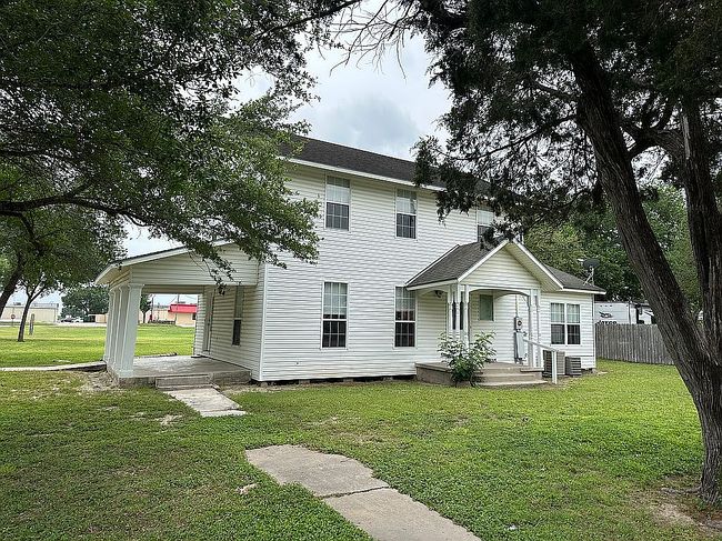 Image of 125 E Cypress Ave