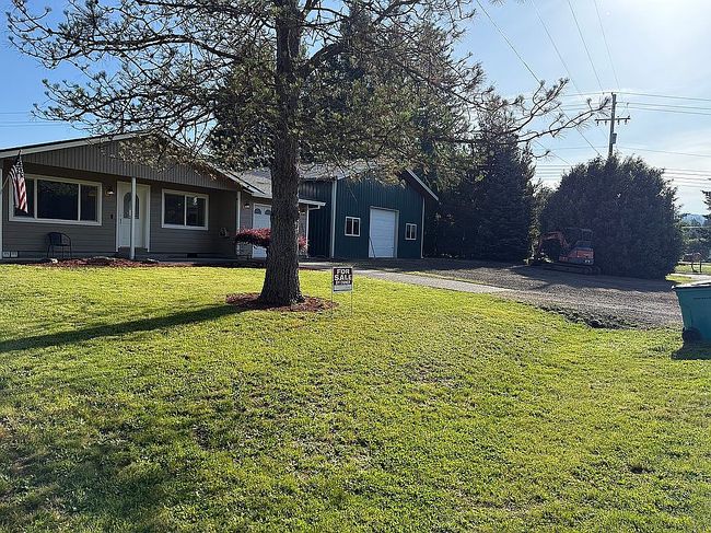 102 W Humphrey St, Yacolt, WA