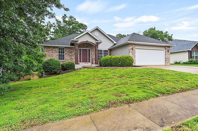 Image of 606 Adens Woods Ct