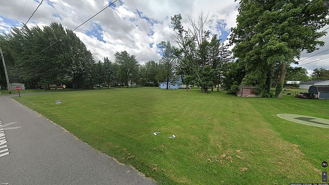 Image of 560 Summit St