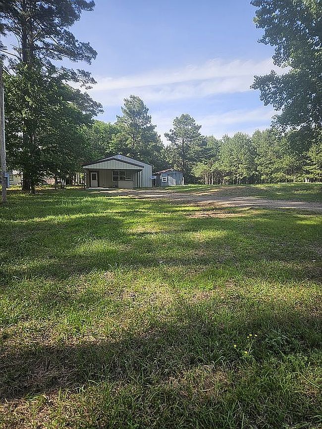 Photo of 42055 E 1920th Rd, Antlers, OK