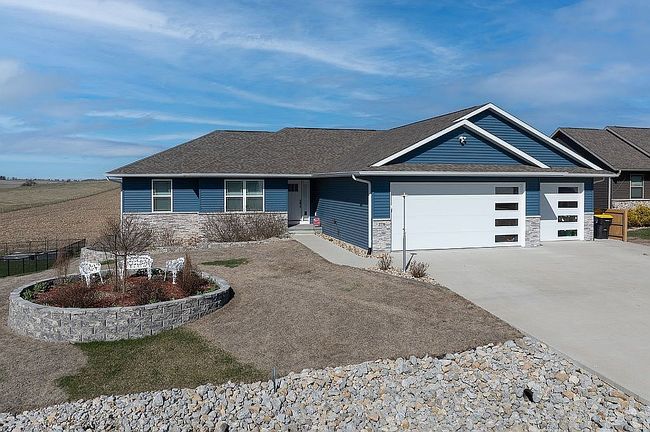 Image of 2770 Creekview Trl
