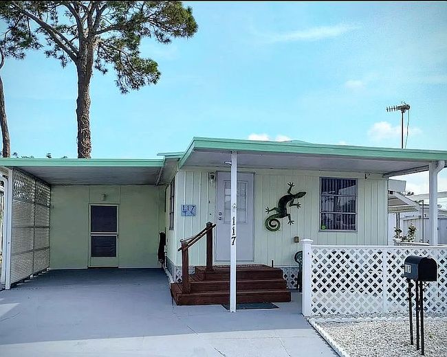 Photo of 6135 66th St N Lot 117