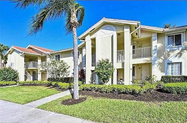 Photo of 7707 Jewel Ln Apt 202, Naples, FL