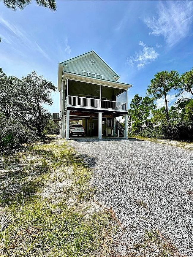 Image of 771 Surfside Dr
