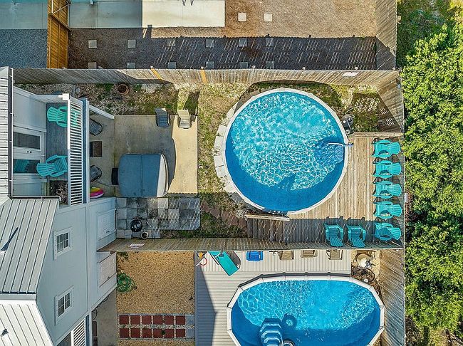 Image of 5910 Beach Dr