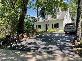 Additional photo of property located at 725-1 N Swarthmore Ave