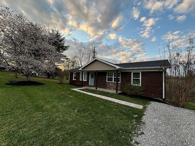 Image of 316 Lee Dr