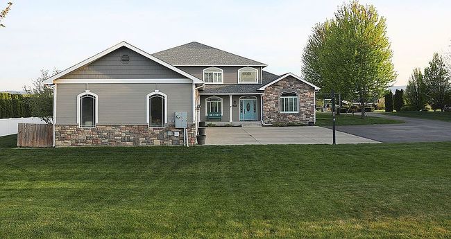 Photo of 12003 Summit Haven Pl, Yakima, WA